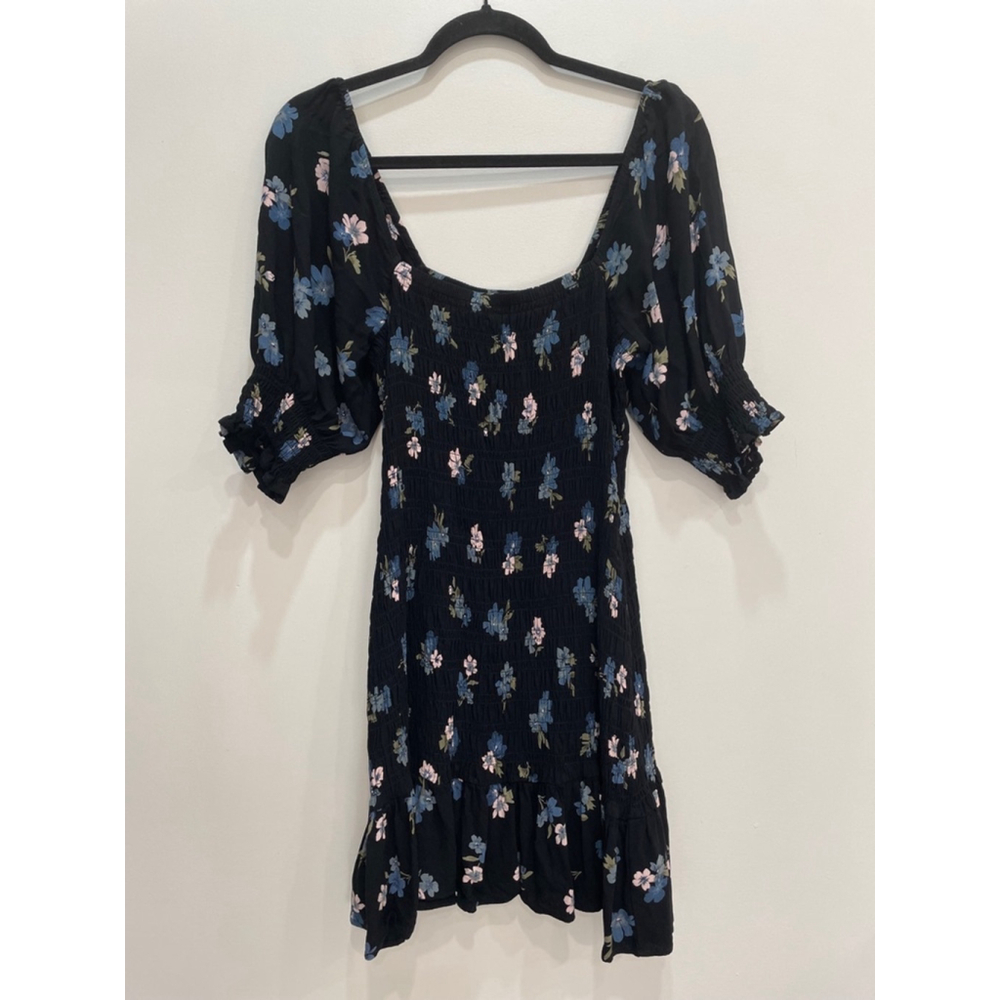 Saltwater Luxe Ditsy Dark Floral Dress M Smocked Puff Sleeve Coquette Grunge